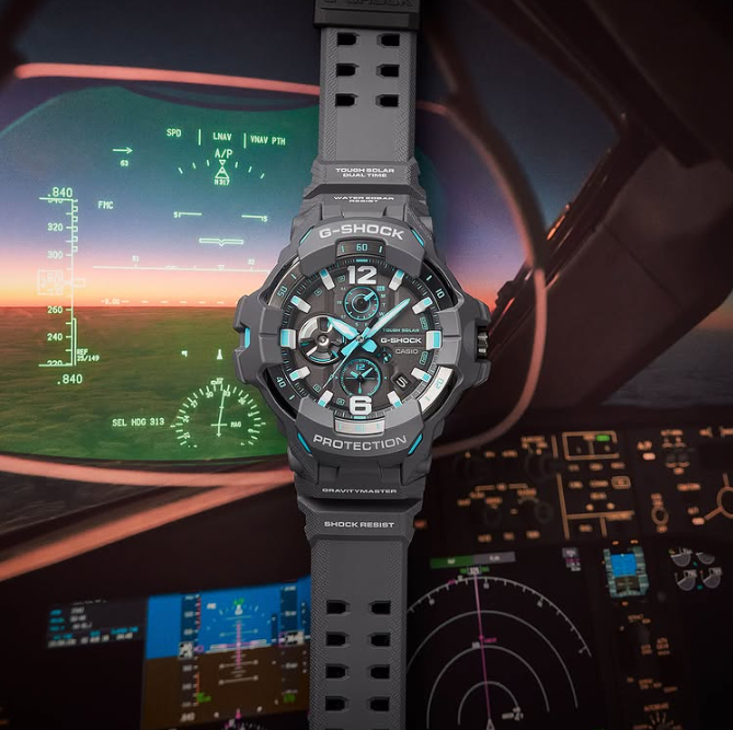 Men Dial & Cuff Straps Analogue and Digital Chronograph Watch G1569
